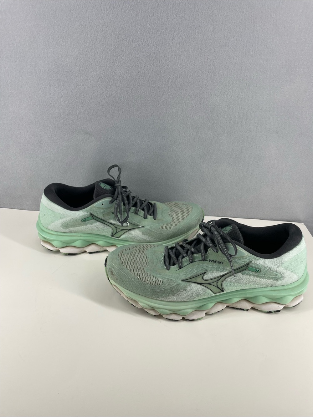 Mizuno Wave Sky 7 Men's Running Shoes Size US 12.5 Mint Green Rare Color Way
